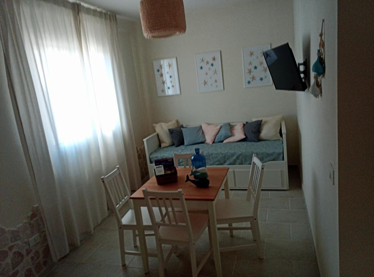 Bluesun Apartments Leporano Luaran gambar