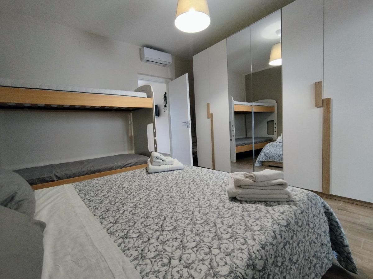 Bluesun Apartments Leporano Luaran gambar