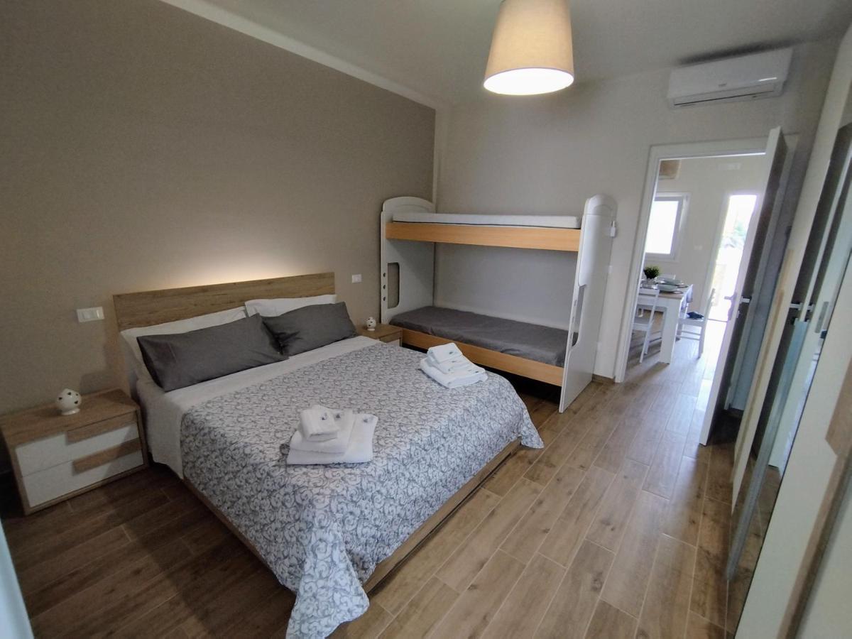Bluesun Apartments Leporano Luaran gambar