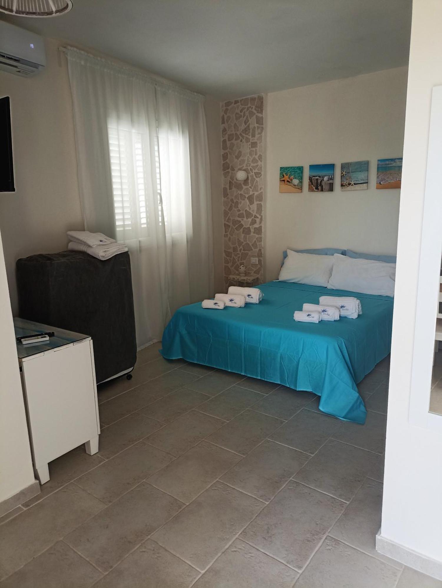 Bluesun Apartments Leporano Luaran gambar