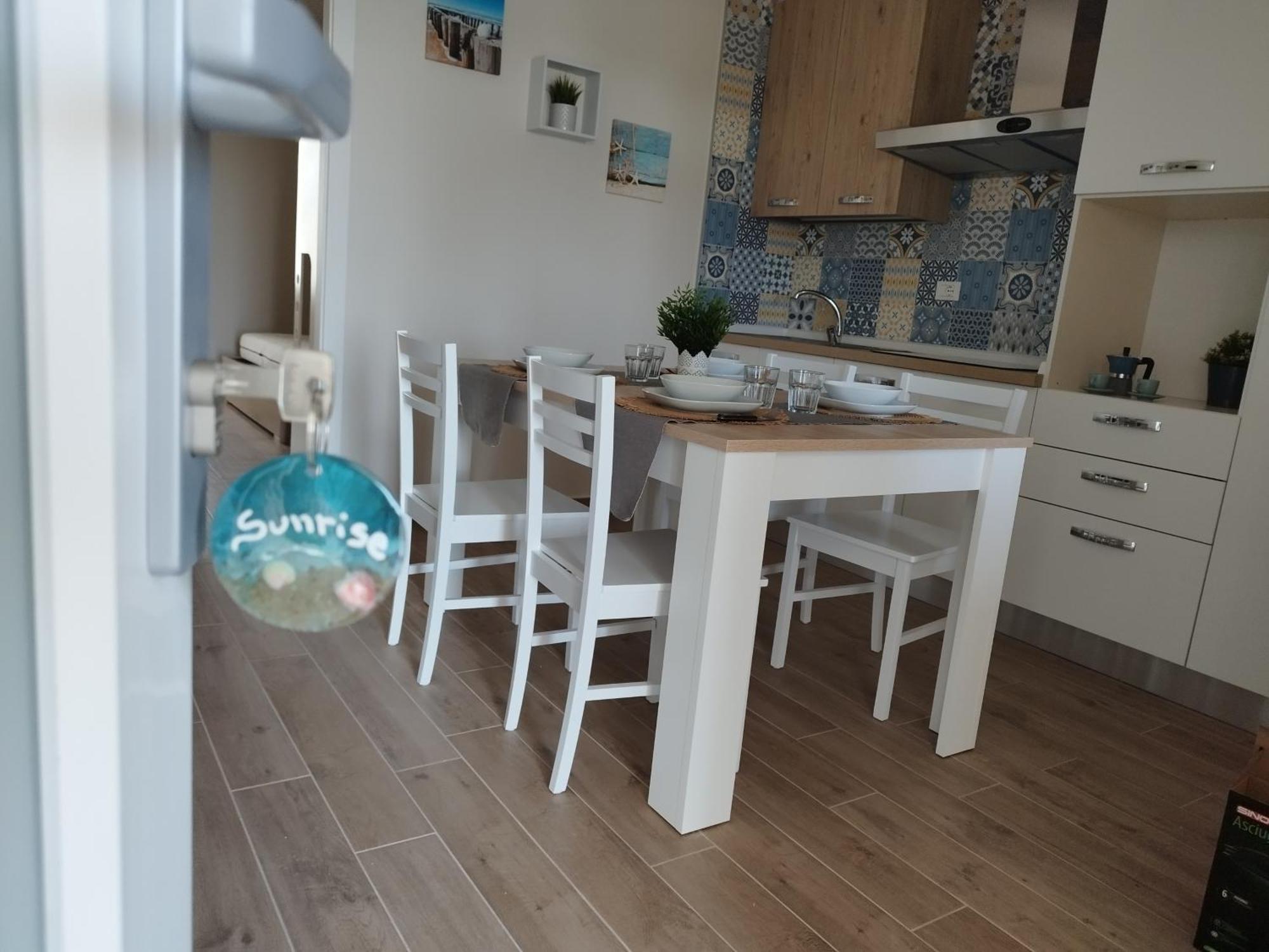 Bluesun Apartments Leporano Luaran gambar